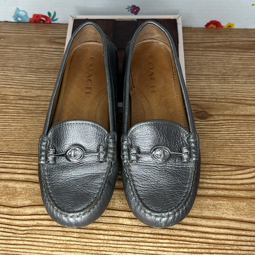 Women Coach flats